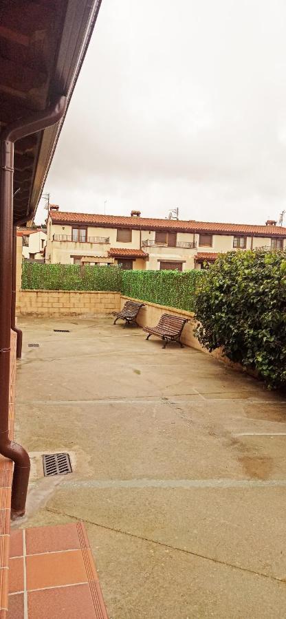 Hostal La Granja ** Palazuelos de Eresma Екстер'єр фото